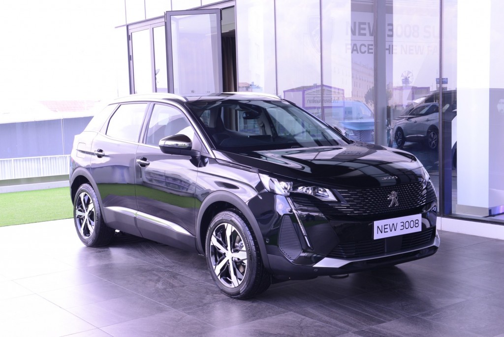 LINE_ALBUM_PEUGEOT 3008 SUV_211001_48