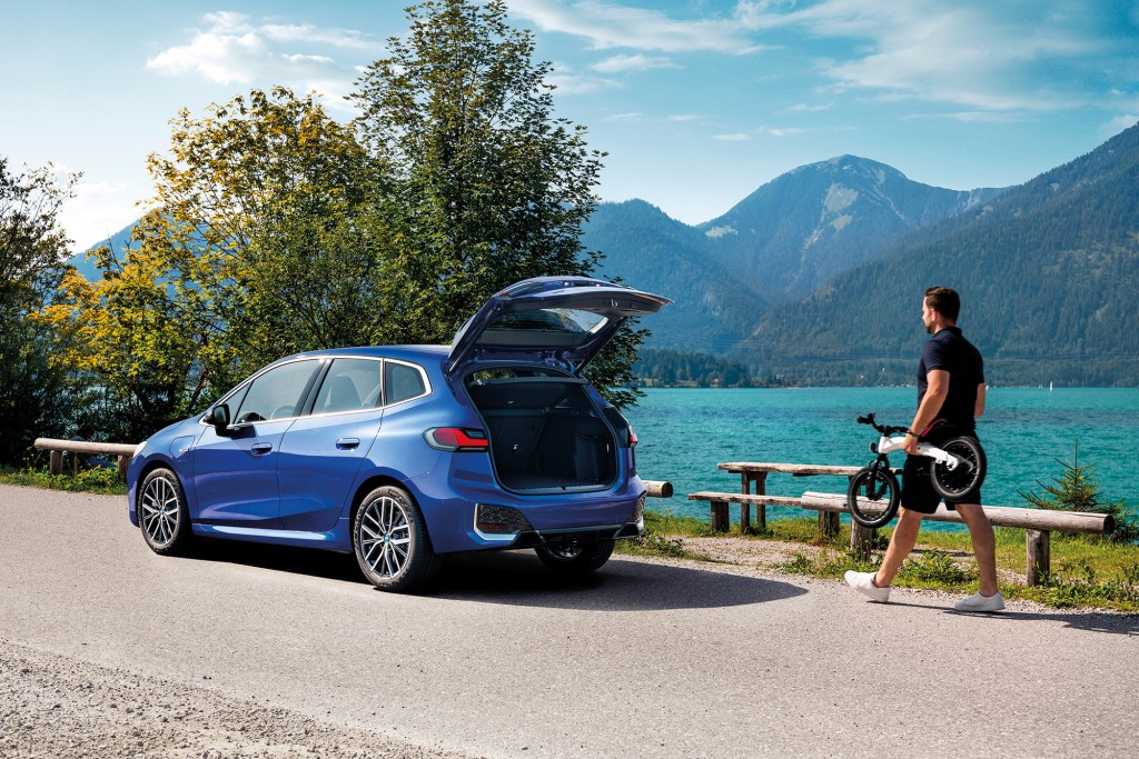 32.3 BMW 2-SERIES ACTIVE TOURER