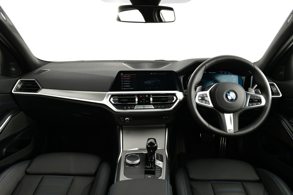 BMW M340i-1000 w