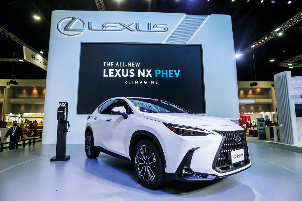 52.8 Lexus NX450+ copy