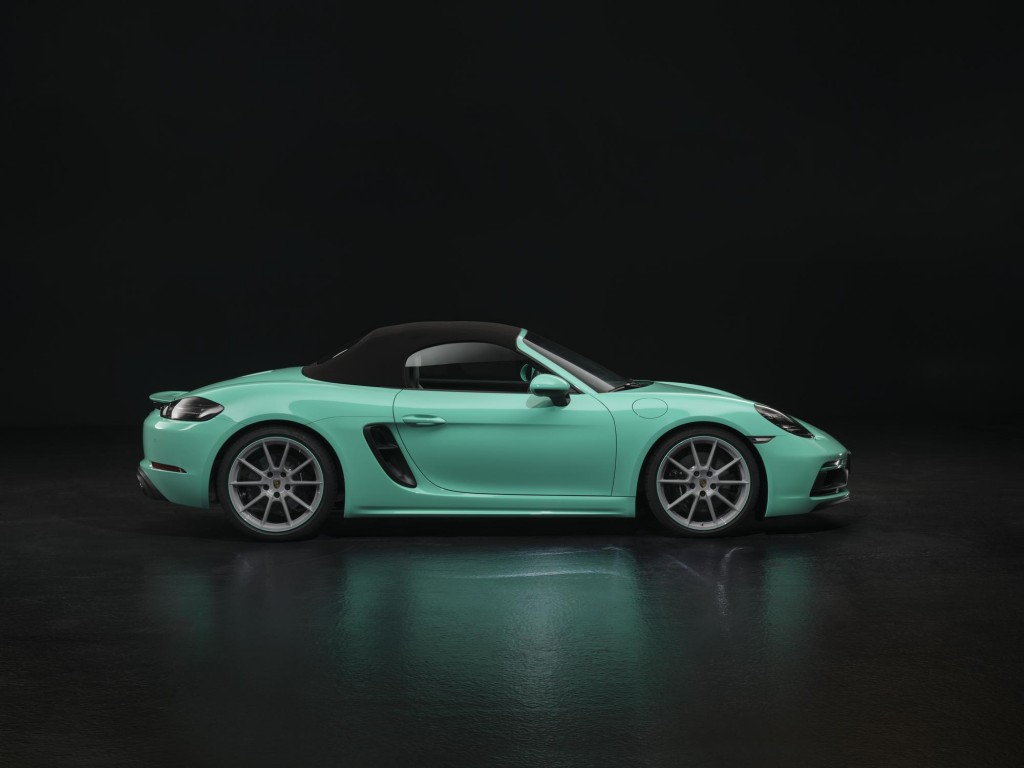 S21_5511_fine Porsche 718 Boxster in Mint Green