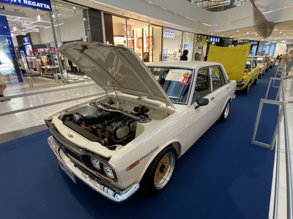 ล่องลม  บุนนาค Datsun Bluebird 1971