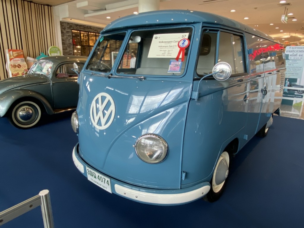 2.อรรถวรรธน์ อ่องแสวงชัย Volkswagen Type2 T1 1957