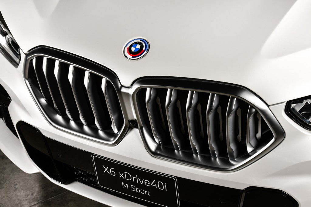 BMW M Badge to celebrate 50 years of M_3 (1)