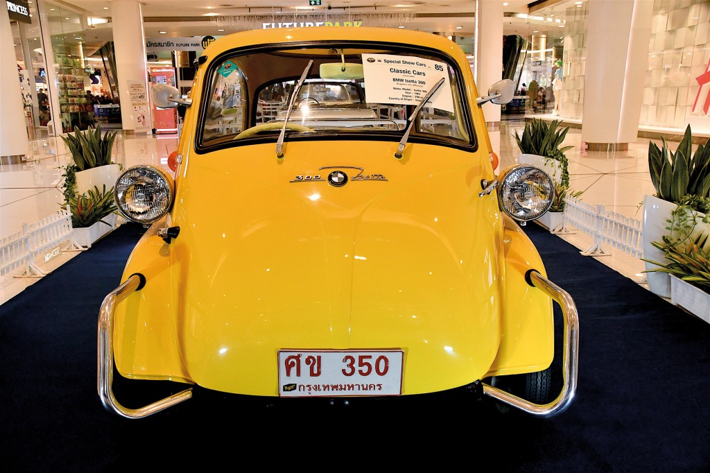 88.9 BMW ISETTA 300