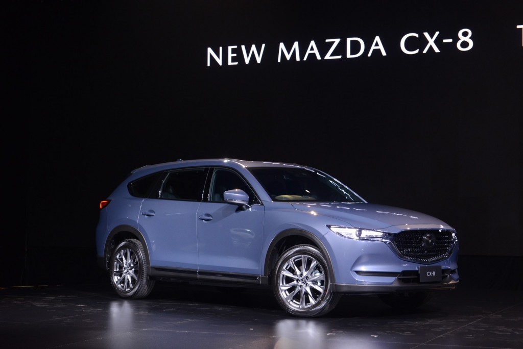 LINE_ALBUM_MAZDA CX8_0._220725