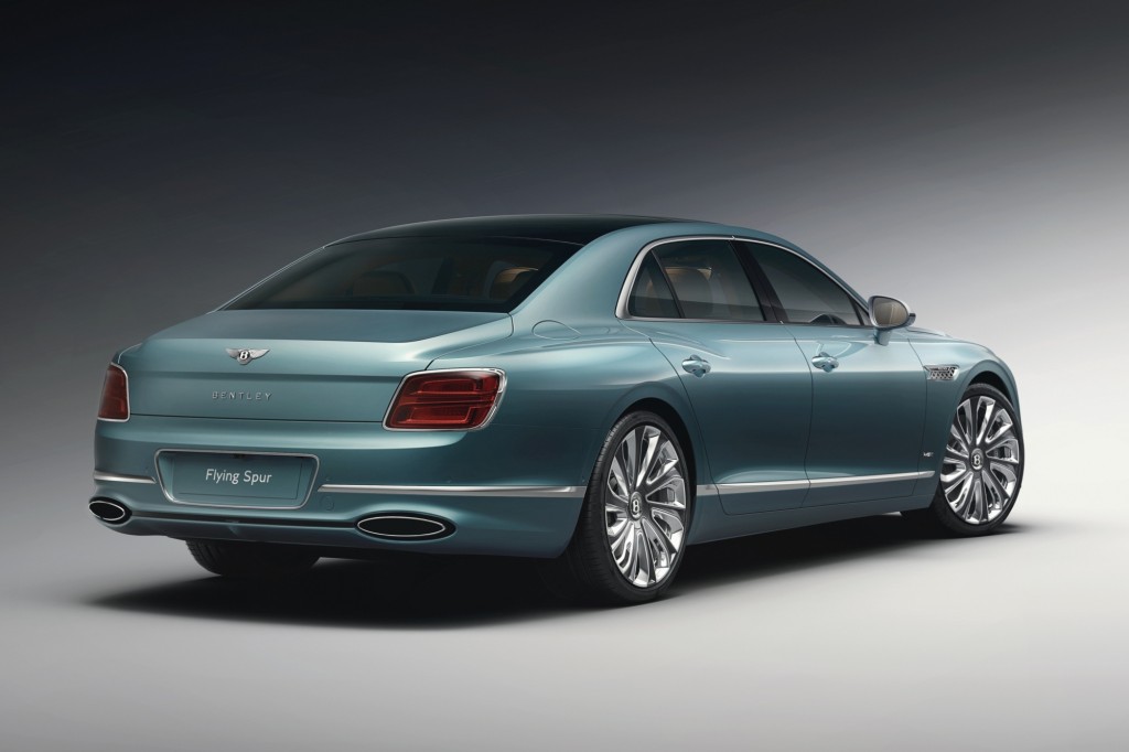 Imagery_Flying Spur Mulliner_Flying Spur W12 Mulliner - Exterior rear 3-4