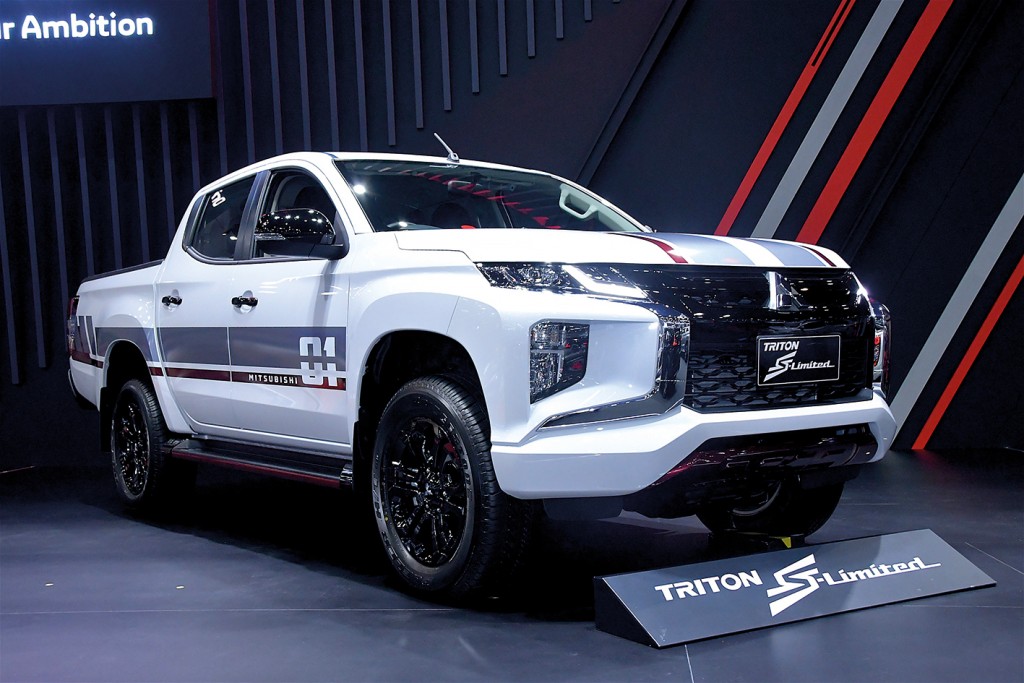 54.8 Mitsubishi Triton S-LIMITED edition copy