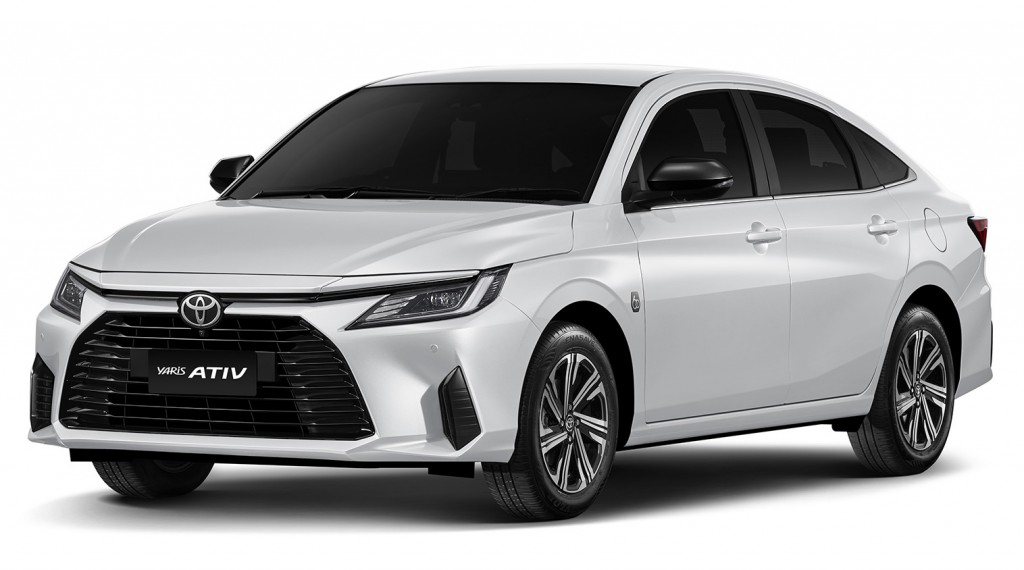 TOYOYA YARIS ATIV