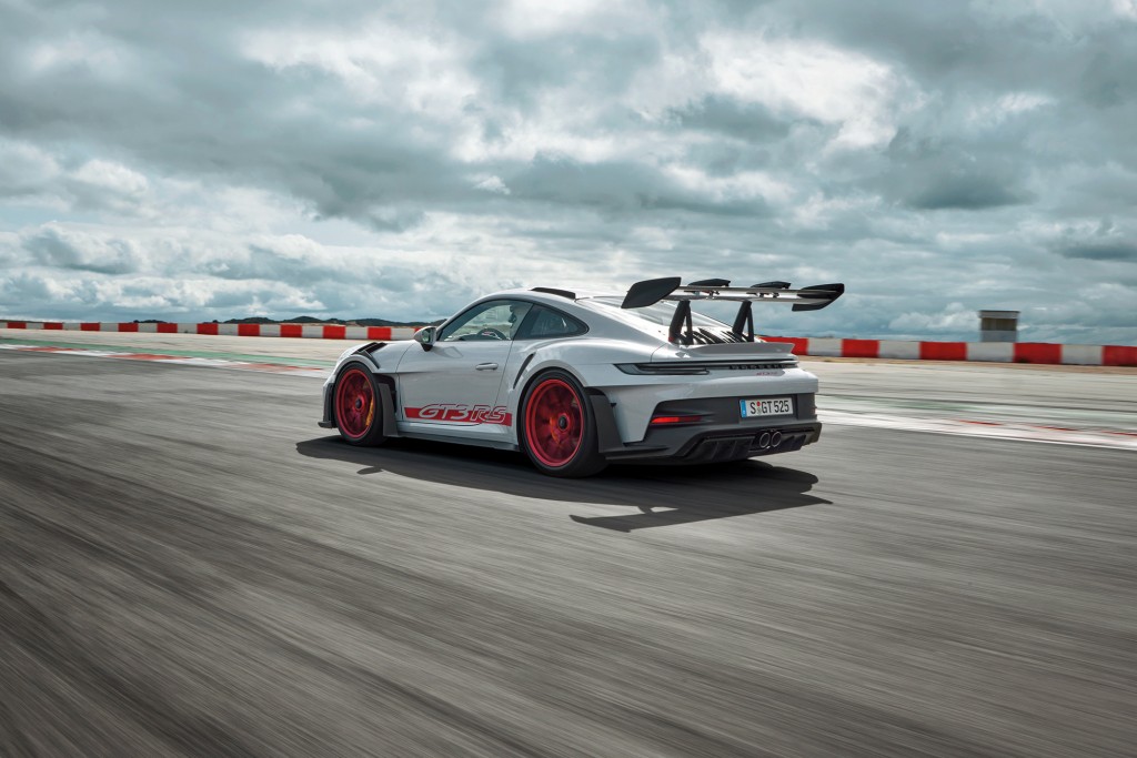 PORSCHE 911 GT3 RS