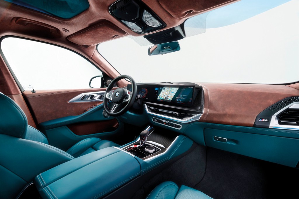 BMW XM