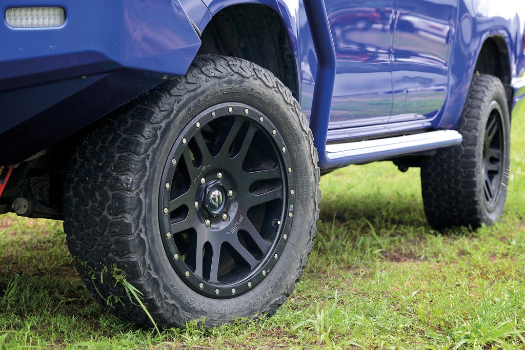 TOYOTA HILUX REVO DOUBLE CAB