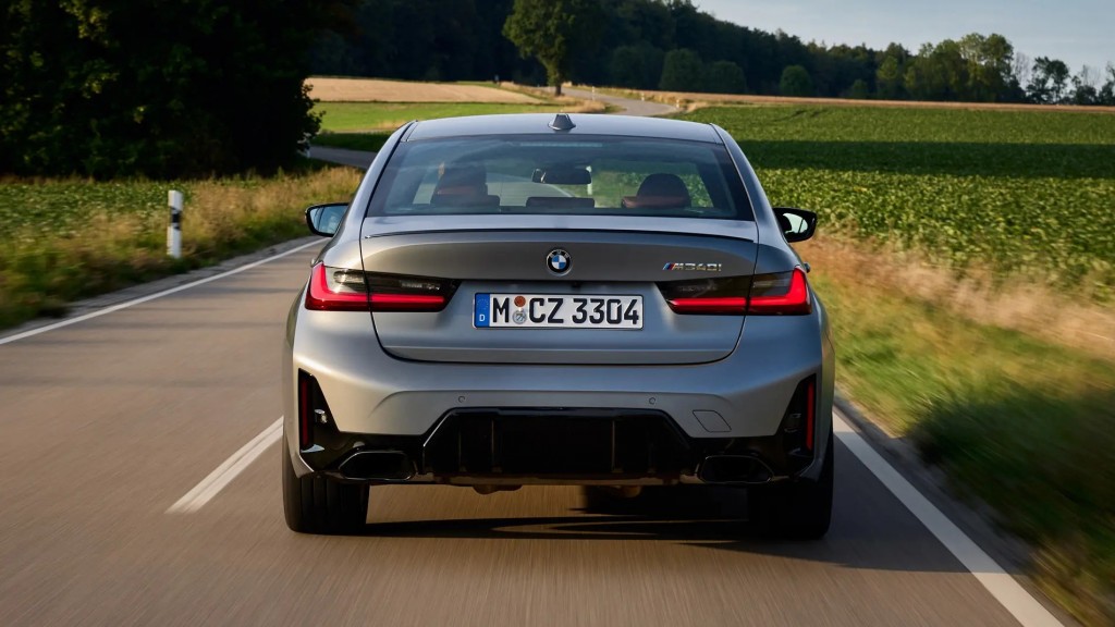 BMW 3 Series LCI 2023  (16)
