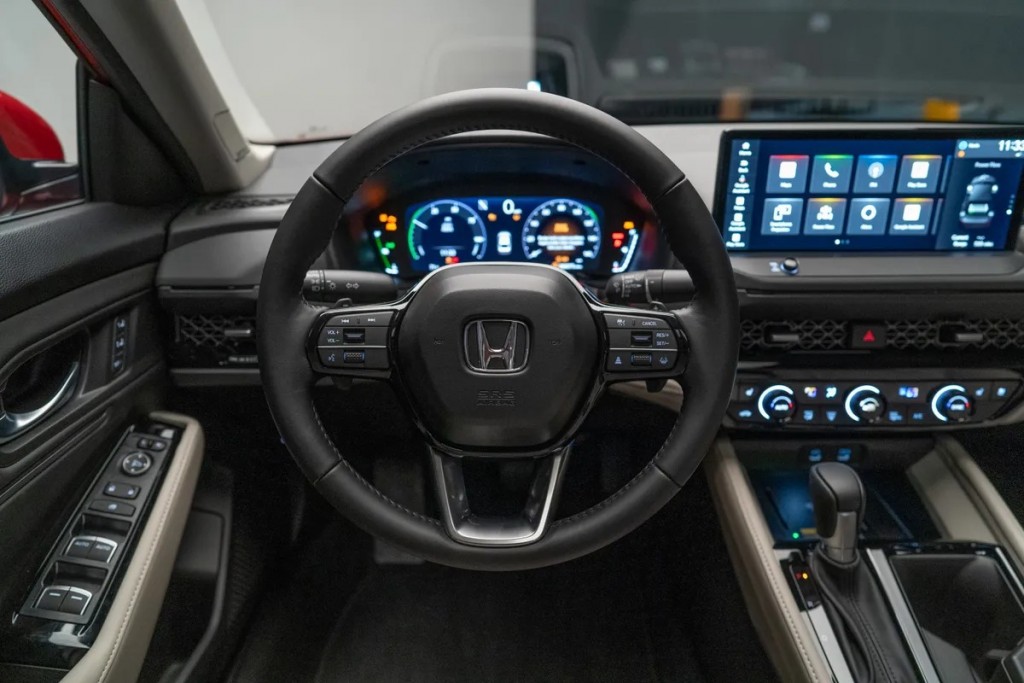 Honda Accord 2023  (11)