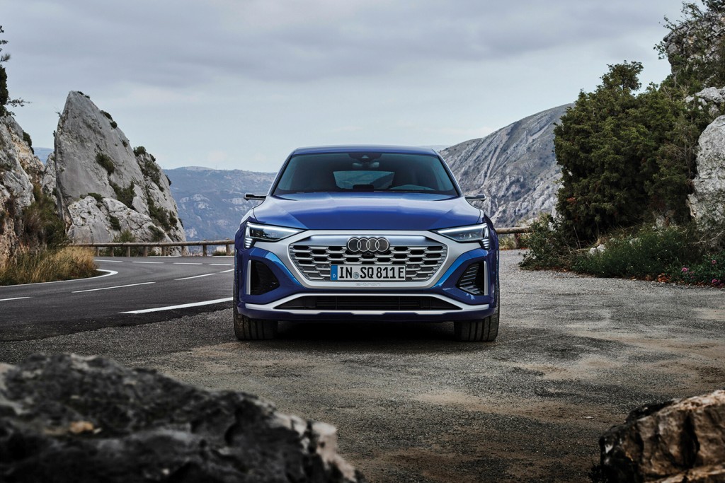 AUDI Q8 SPORTBACK E-TRON