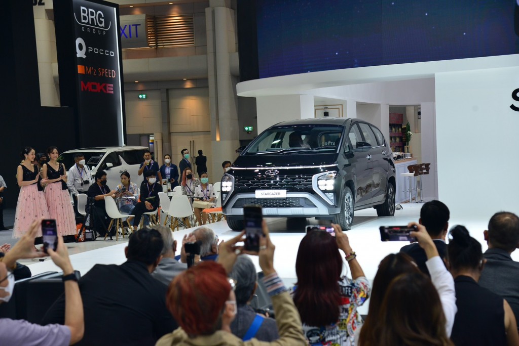LINE_ALBUM_HYUNDAI_1._221202