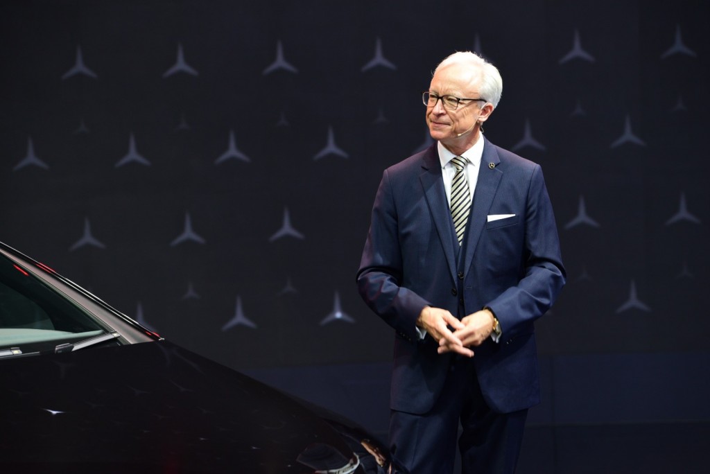Mr. Roland Folger, President and CEO of Mercedes-Benz (Thailand) Limited (4)