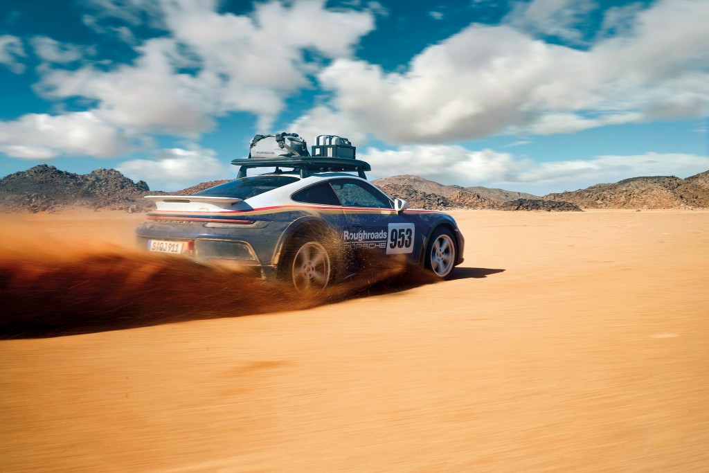 PORSCHE 911 DAKAR