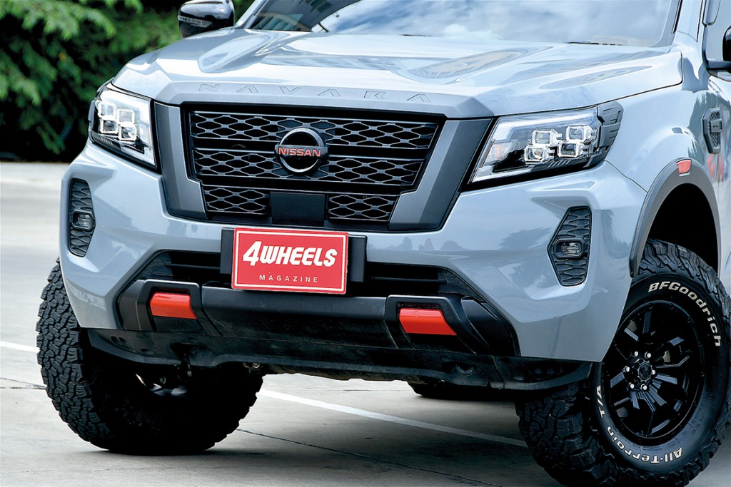 NISSAN NAVARA PRO-4X