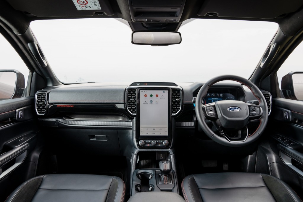 Ford Ranger Stormtrack 2023 (11)