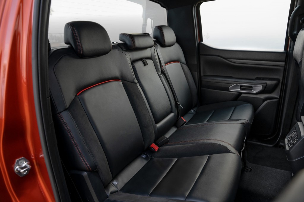 Ford Ranger Stormtrack 2023 (16)
