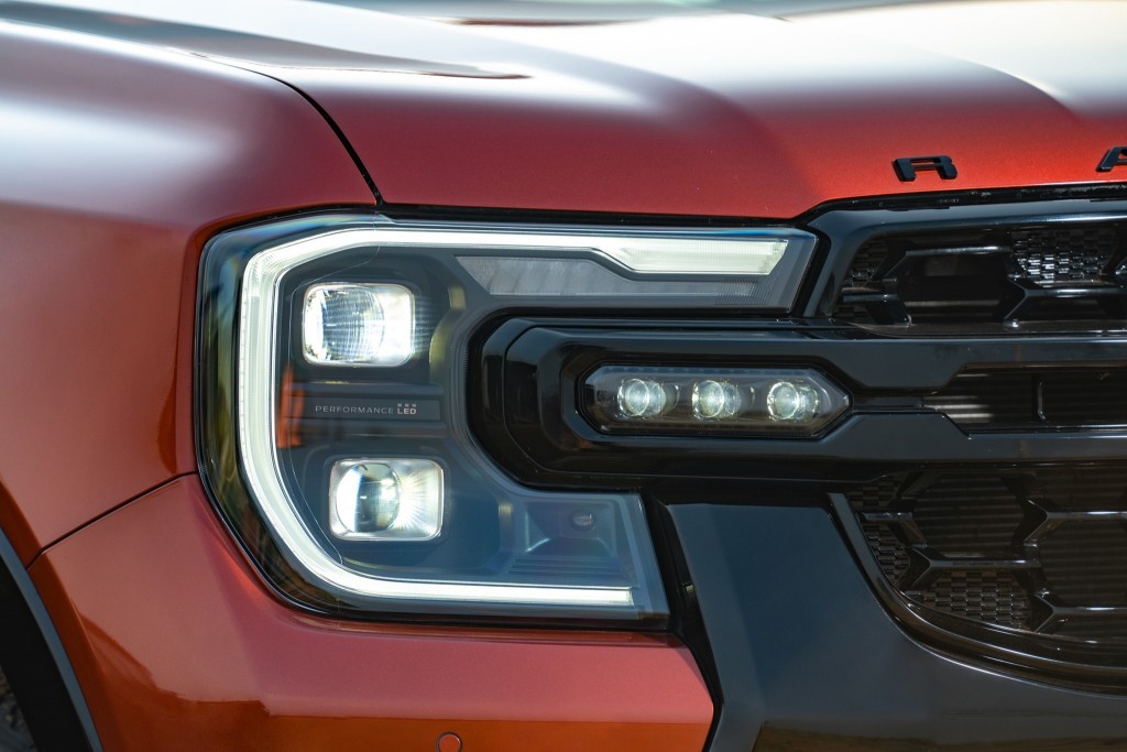 Ford Ranger Stormtrack 2023 (7)