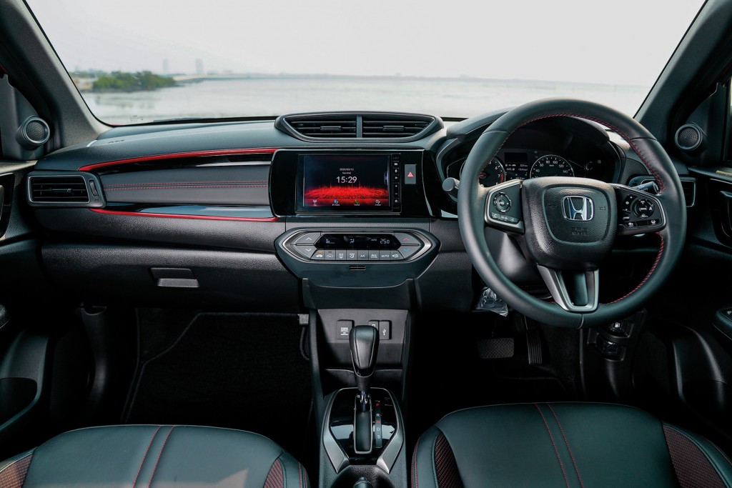 HONDA WR-V RS
