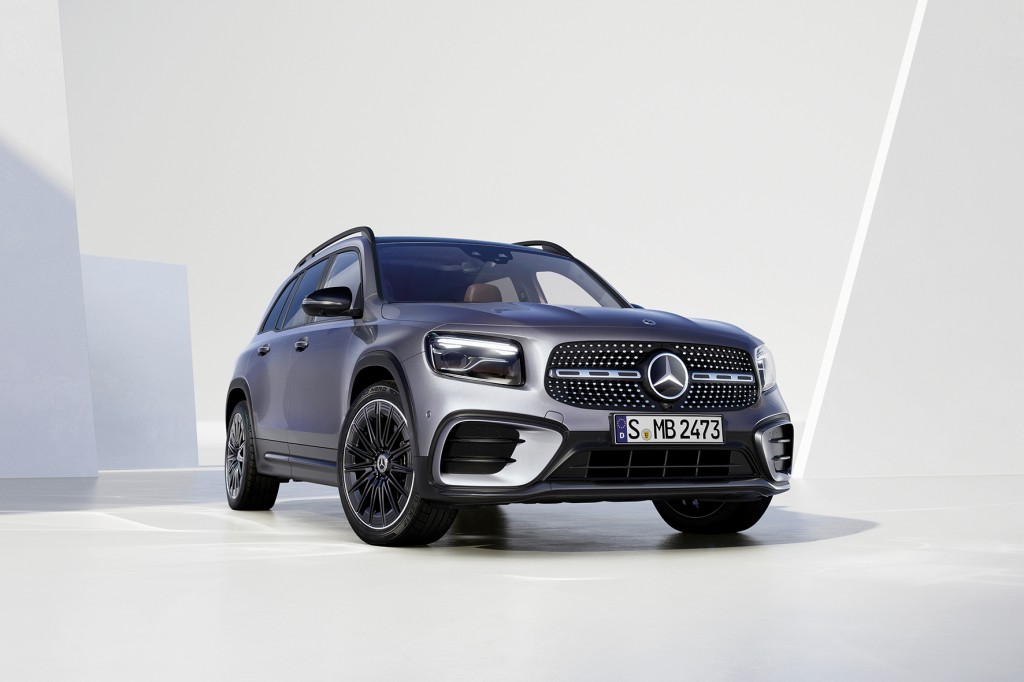 MERCEDES-BENZ GLB