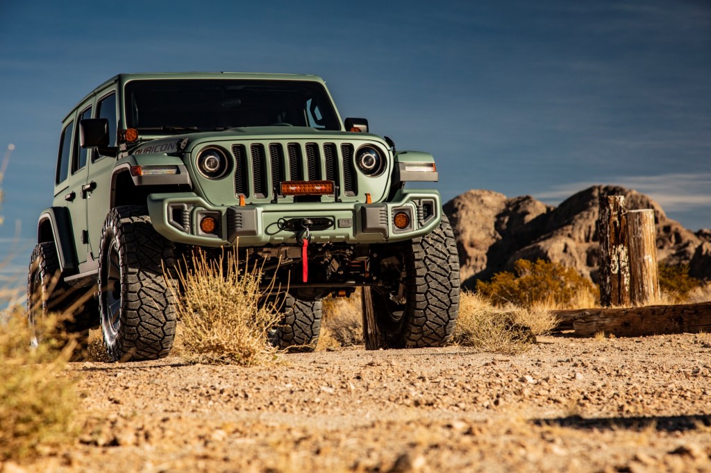 Nitto_Ridge_Grappler_Jeep_Rubicon_1