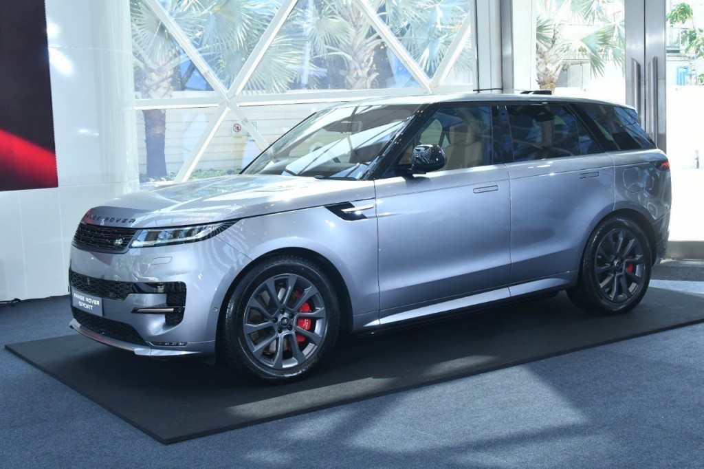 LINE_ALBUM_NEW RANGE   ROVER SPORT_230505