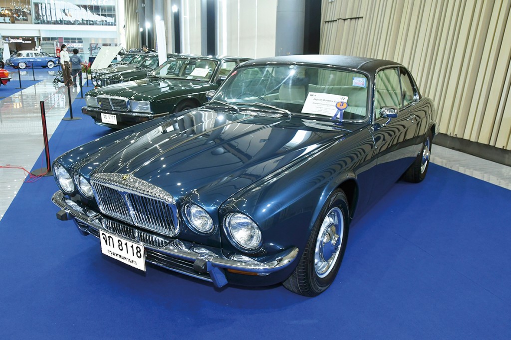 86.30 DAIMLER SOVEREIGN COUPE ปี 1976 copy