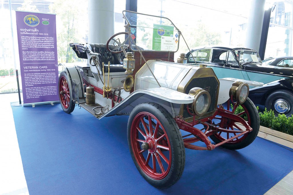 86.5 OVERLAND MODEL 40 ROADSTER ปี 1910  copy