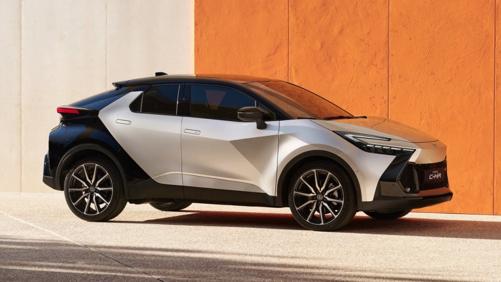 Toyota C-HR 2024 (9)