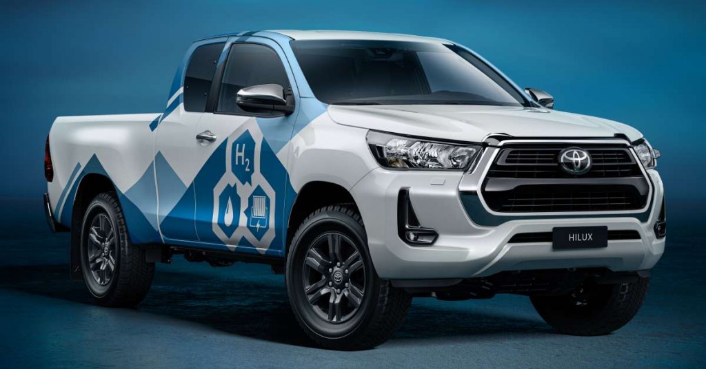 Toyota Hilux Hybrid 2024  (5)