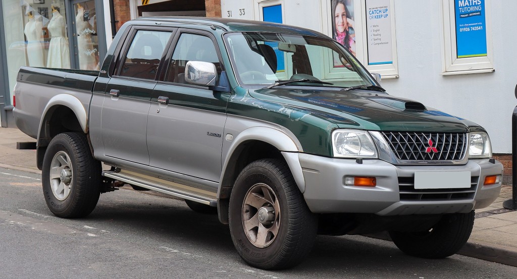 MITSUBISHI STRADA3