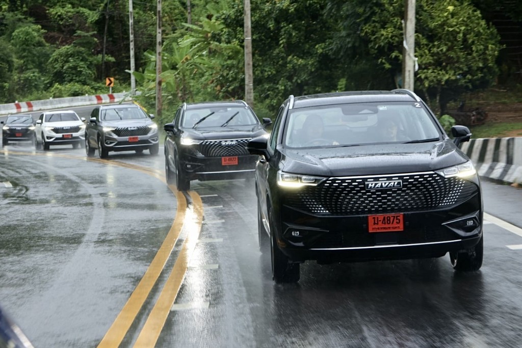 GWM - Driving in the rain 04