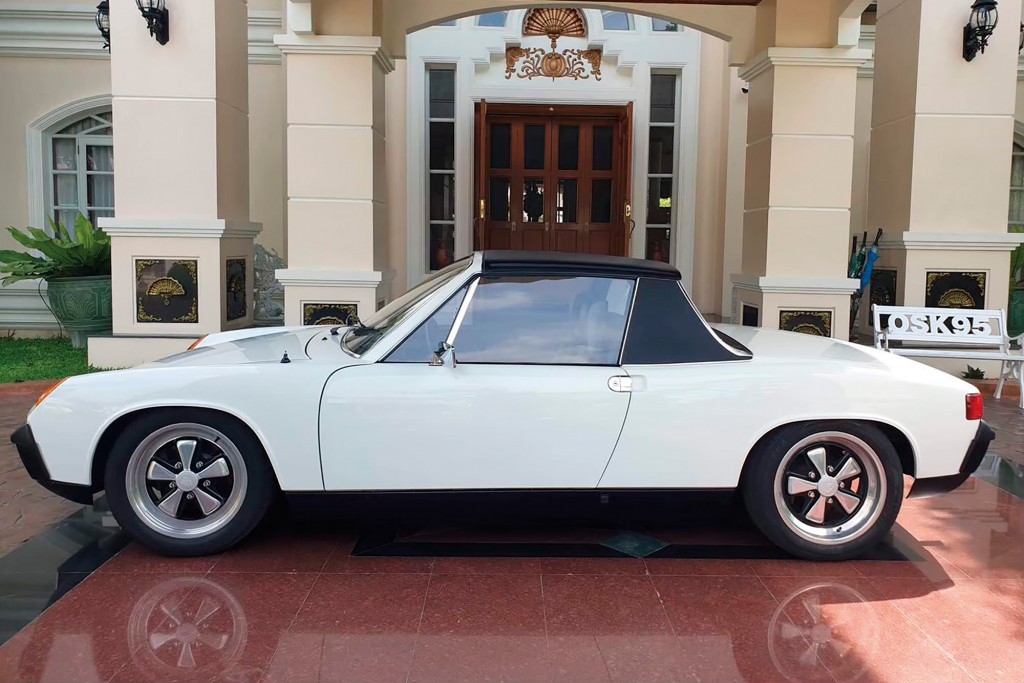 PORSCHE 914