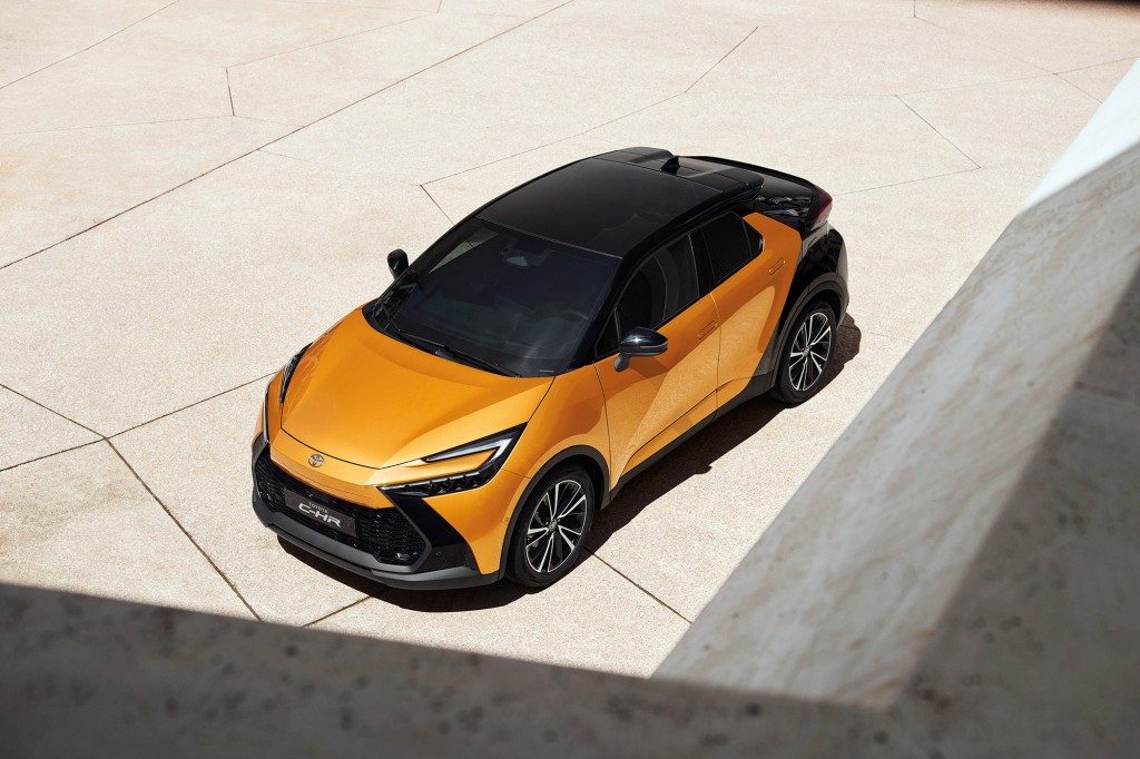 TOYOTA C-HR