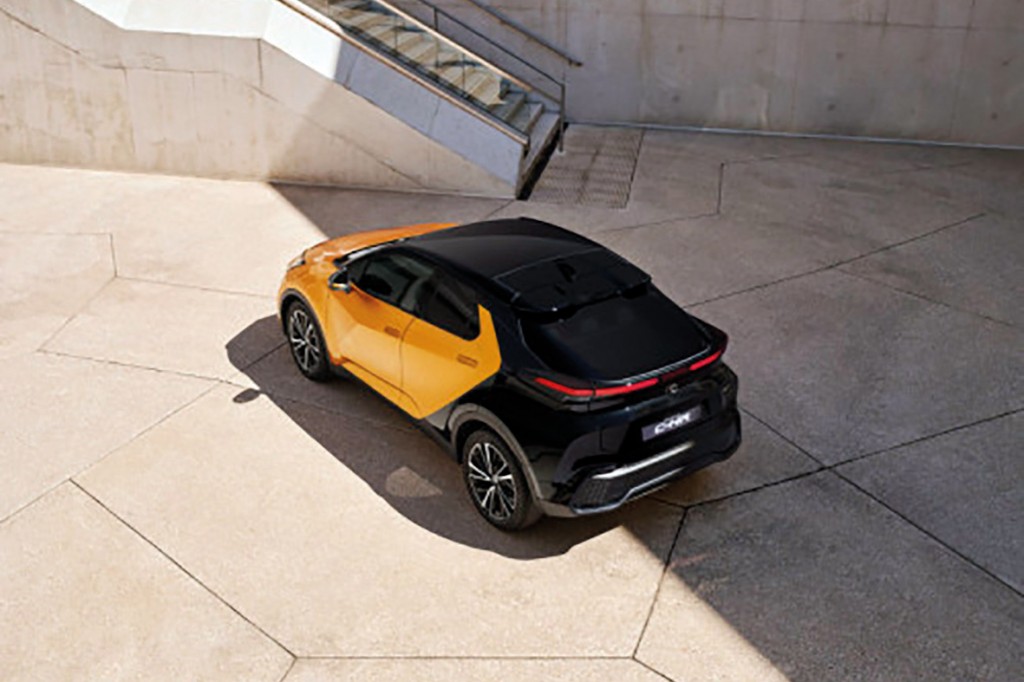 TOYOTA C-HR